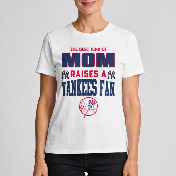 Alternative view of New York Yankees Mom Premium T-Shirt HC02