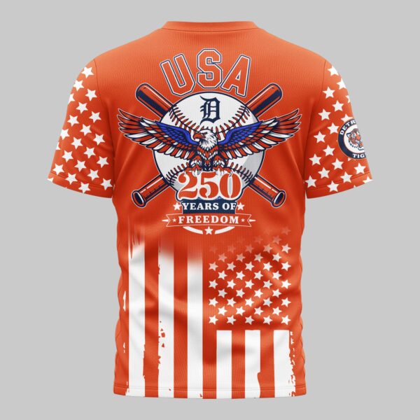 Alternative view of Detroit Tigers x 250Years Mars Premium T-Shirt PL06