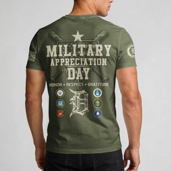 Alternative view of Detroit Tigers Military Appreciation Premium T-shirt LT0004