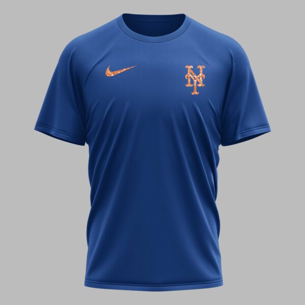 Alternative view of New York Mets “FOREVER - Not Just When We Win” Snoopy & Charlie Glitter Friendship Premium T-Shirt PH00002