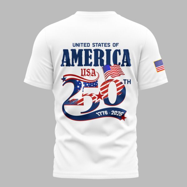 Alternative view of Milwaukee Brewers X 250 Years Of Freedom Premium T Shirt PVT003